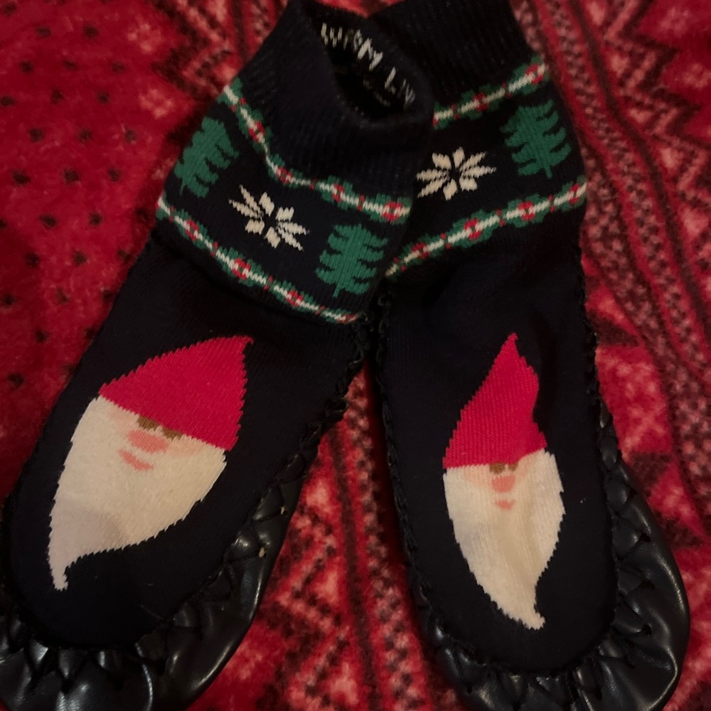 NWT Hanna Andersson toddler booties. Size: 10-12